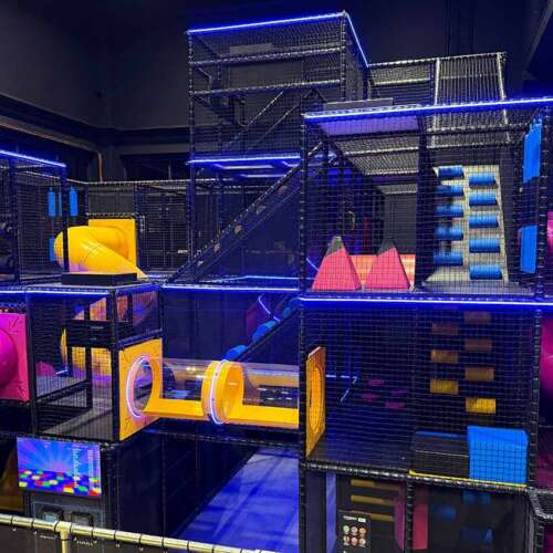 Hit it interactive tag arena ELI Play