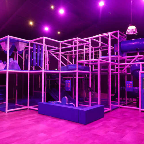 Indoor Funzone op Toppark Bospark Ede speeltuin fabrikant ELI Play