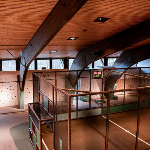 Multi Sport Arena Indoor Spielplatz Vier Jahreszeiten am Schluchsee ELI Play