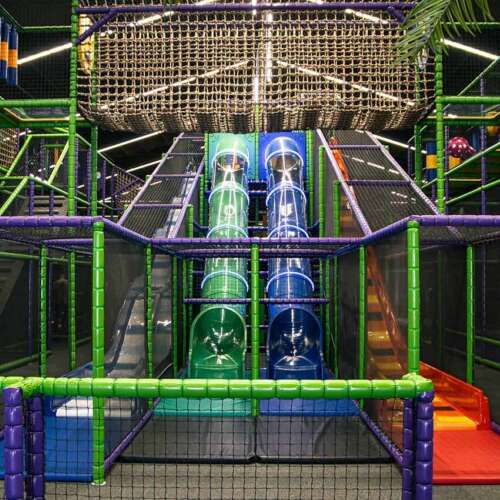 Slides at indoor playground Kids Zone Matosinhos ELI Play