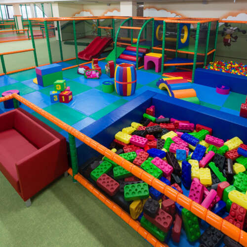 Spielen Bei Indoor Playground Kidhouse ELI Play
