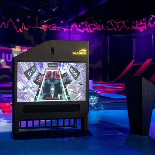 Valo Jump trampolinepark ELI Play leverancier interactieve producten